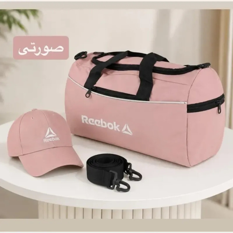 ساک ورزشی پارچه ای ابعاد 45 در 25 در 15 سانتیمتر با بند بلند و زیپ